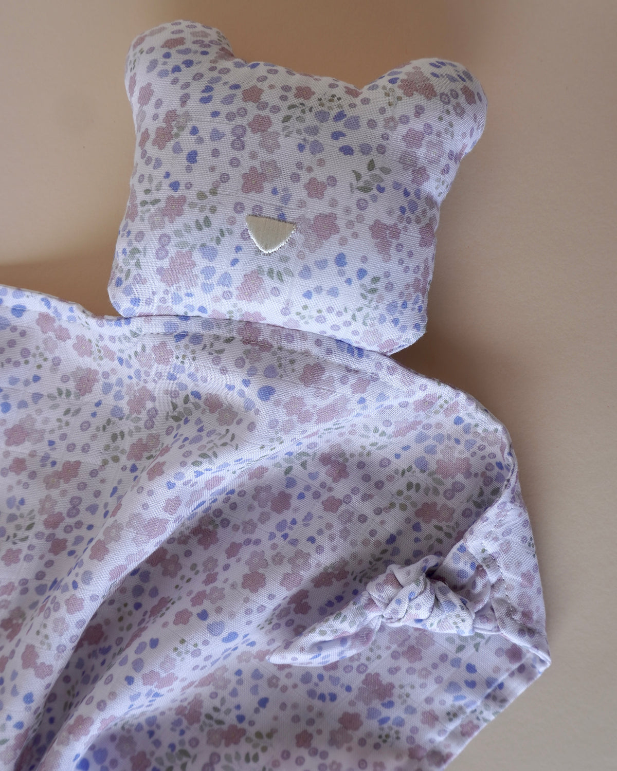 Osito little flowers