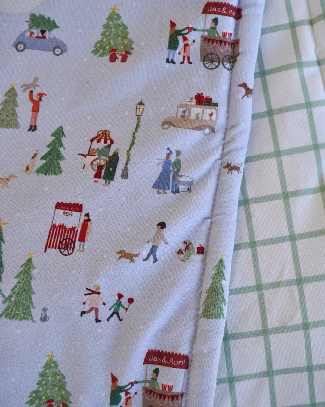 Saquito con píes large squares Christmas Edition 2025