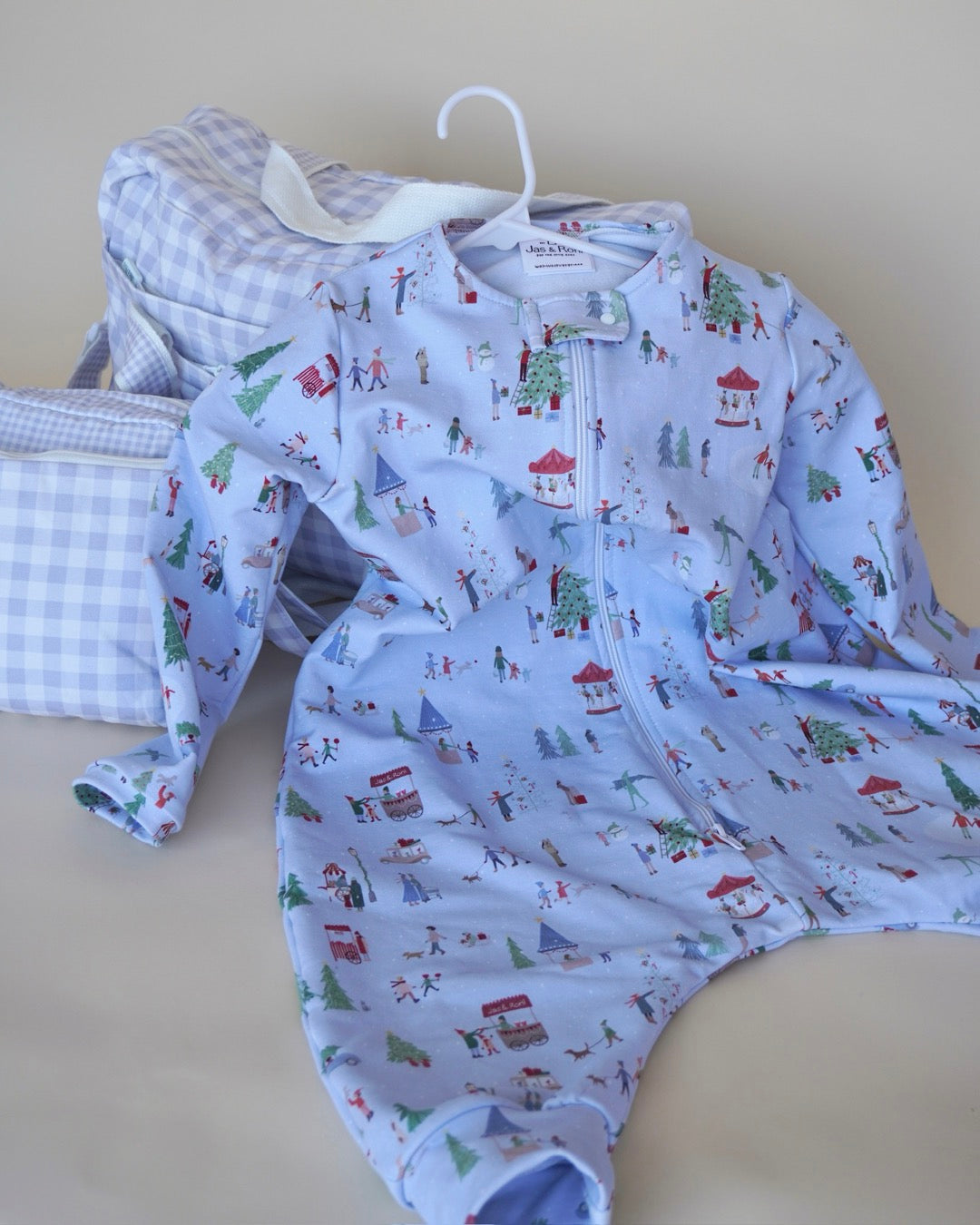 Saquito Christmas Edition, pañalera, neceser y bolsita colgable.