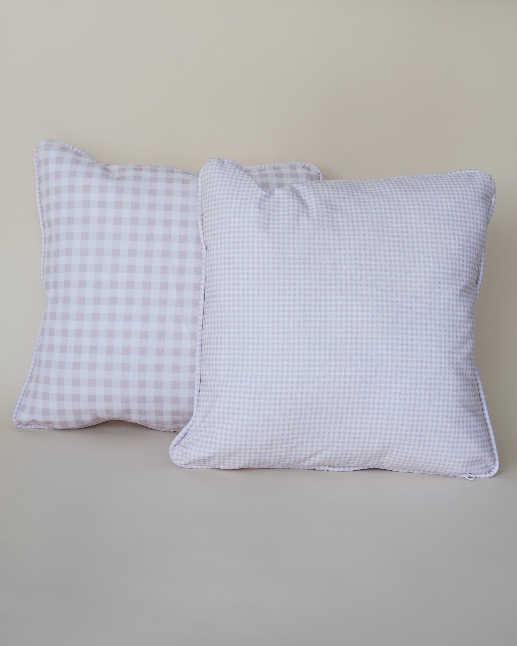 Cojín grande small pink squares
