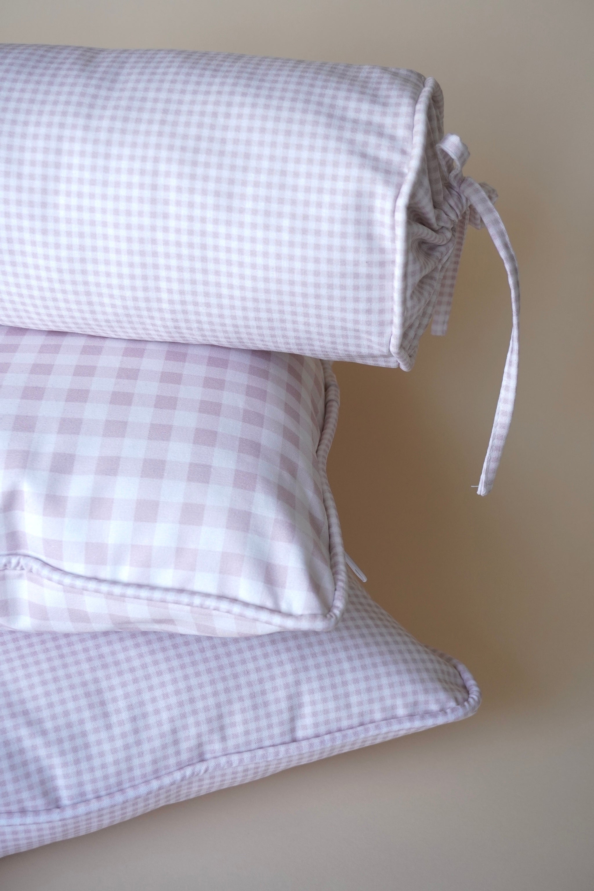 Cojín grande small pink squares