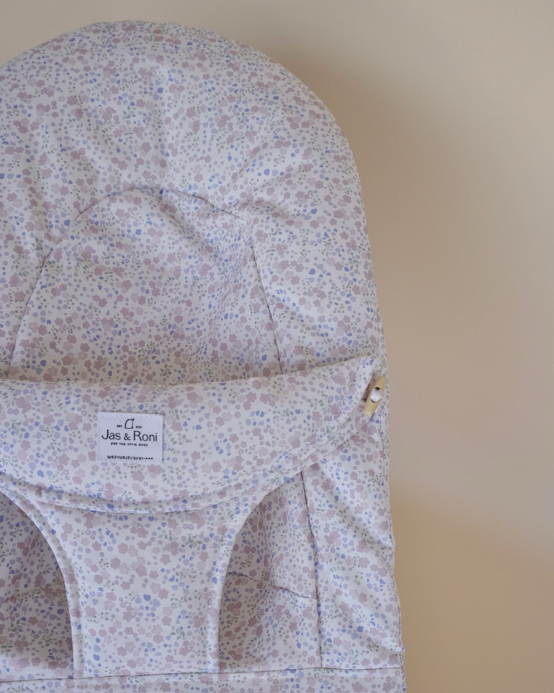 Funda de tela para hamaca de tela estampada de flores rosa  en  fondo beige