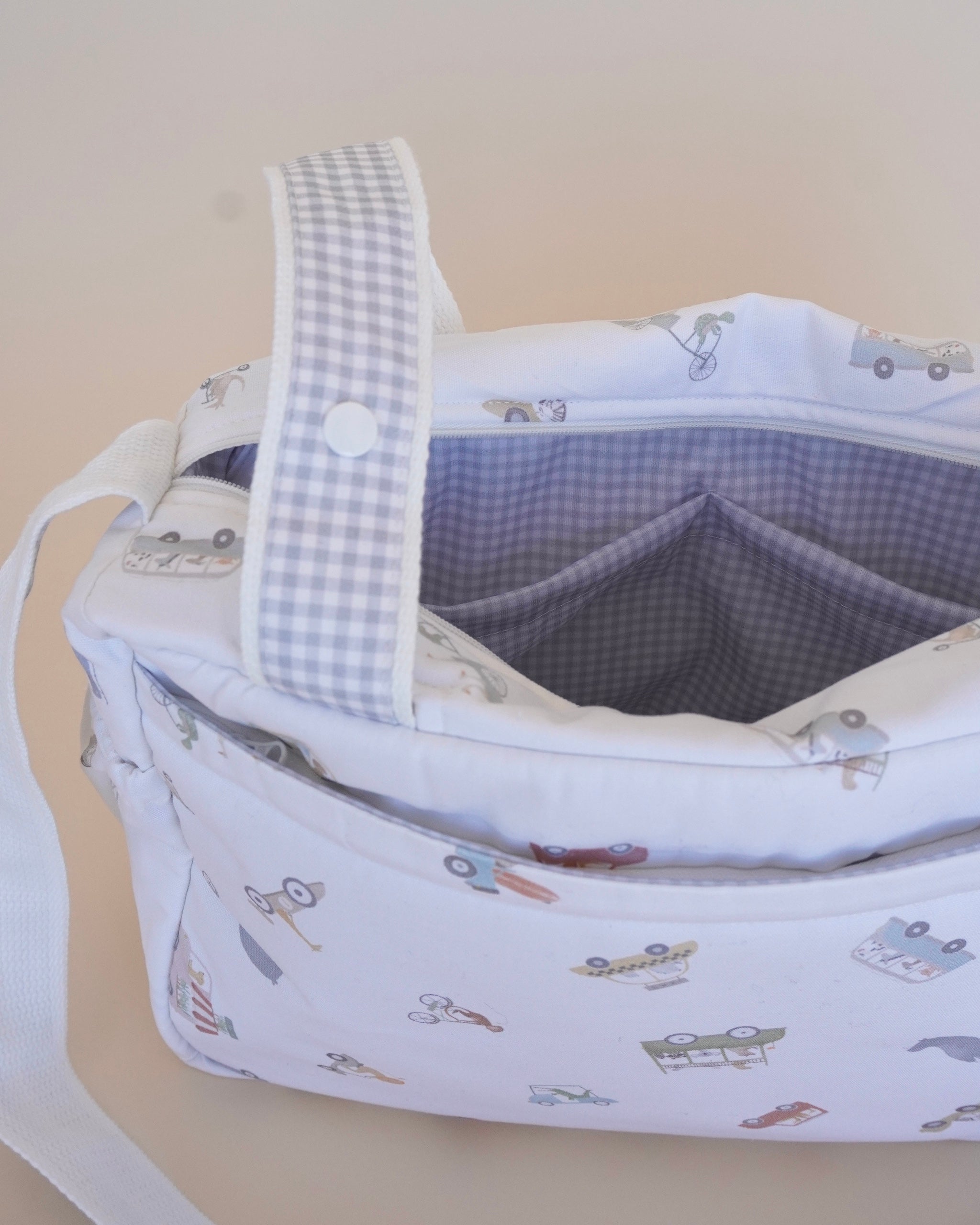 Pañalera para carriola cars