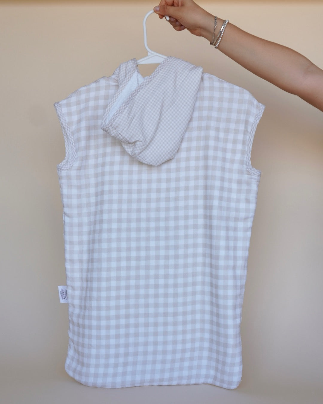 Poncho beige squares large