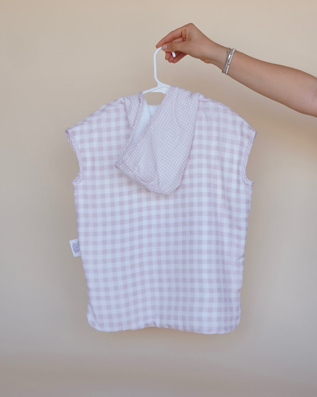 Poncho pink squares small