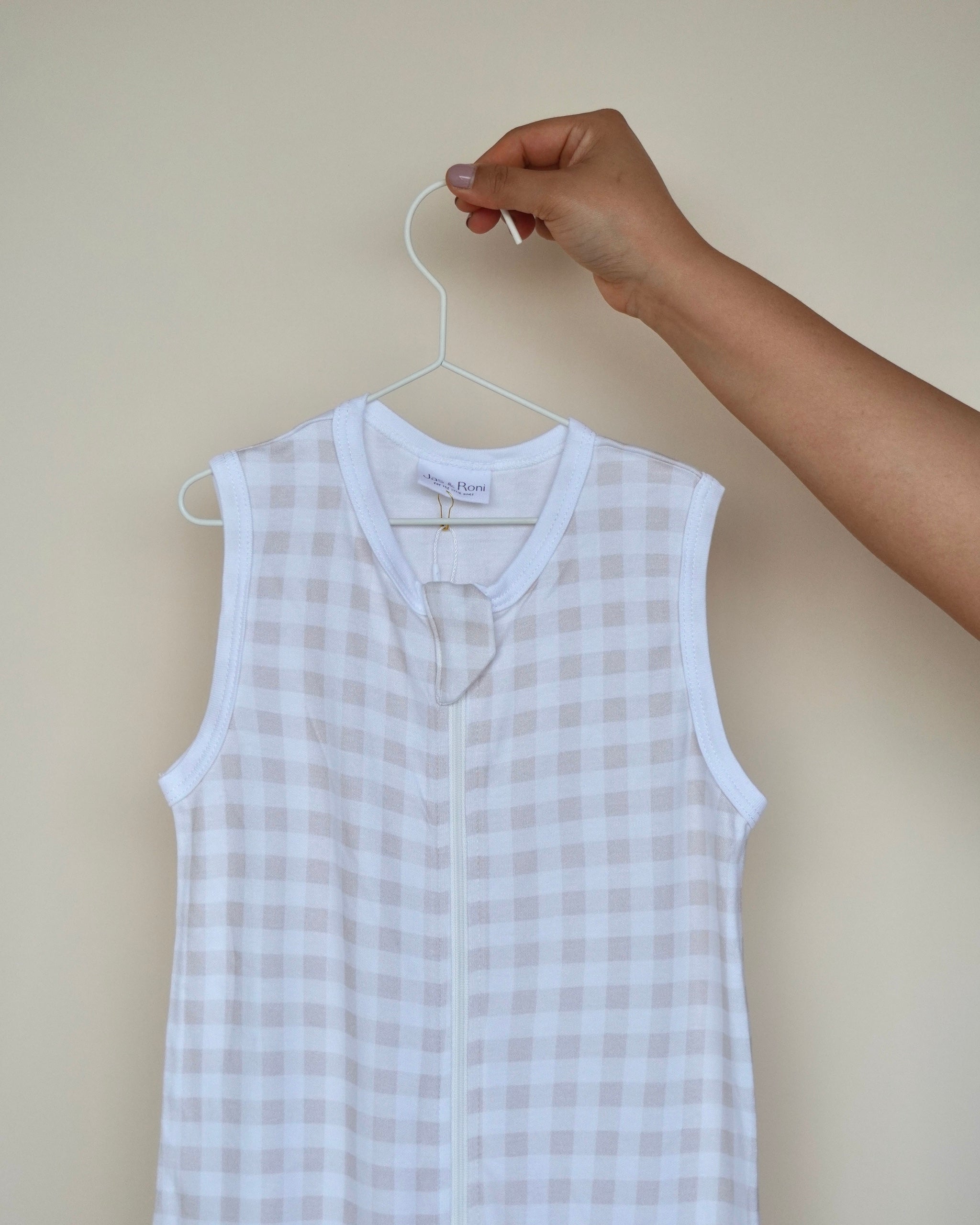 Saquito de verano beige squares