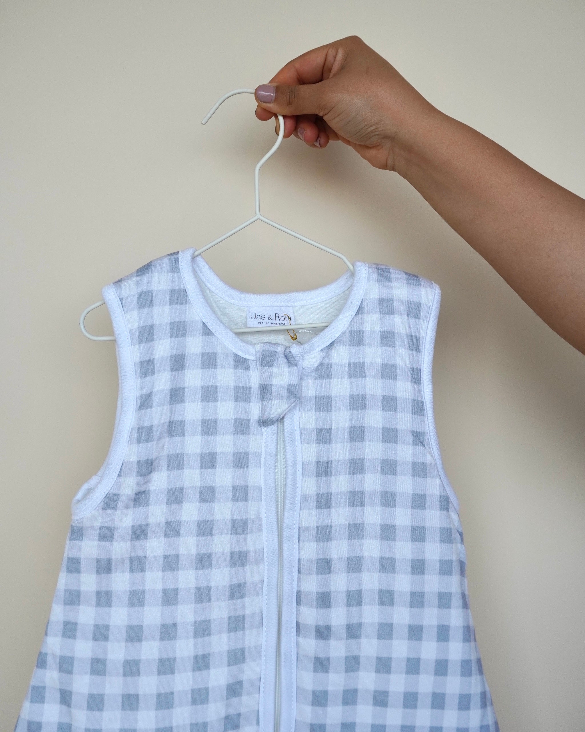 Sleeper calientito grey squares