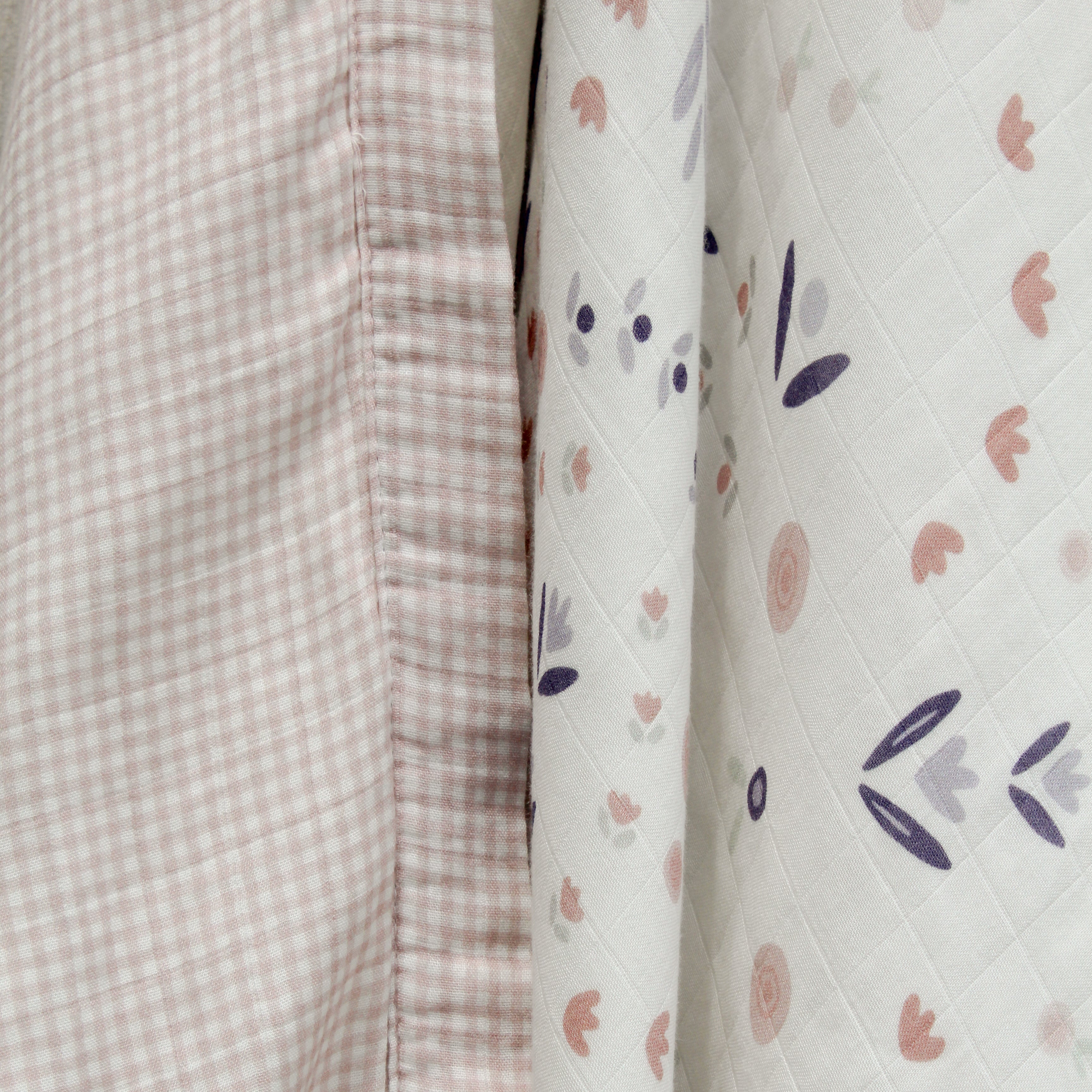 Edredón de muselina blossom estampado grande & pink squares (Past Edition)