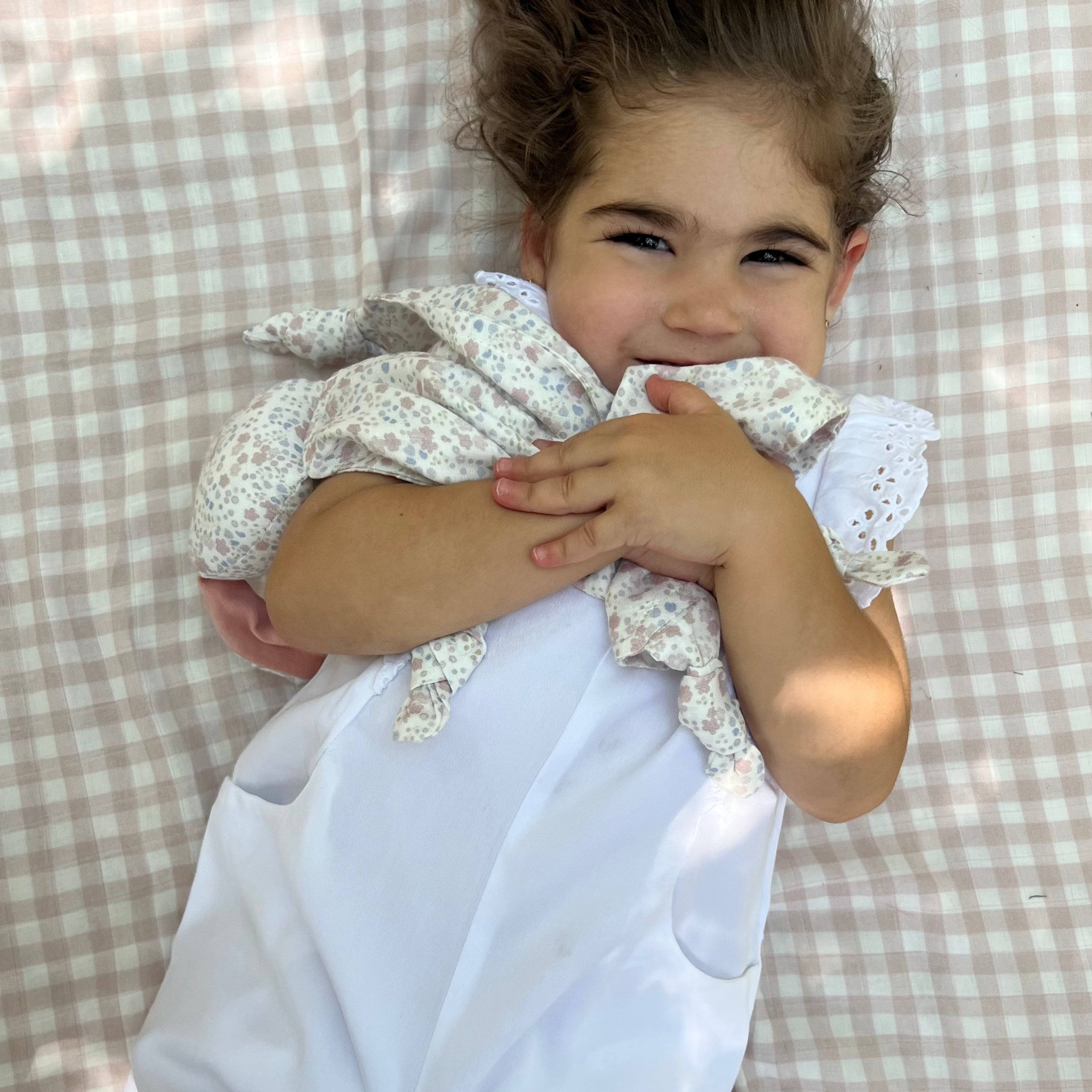 Sábana de cuna big pink squares