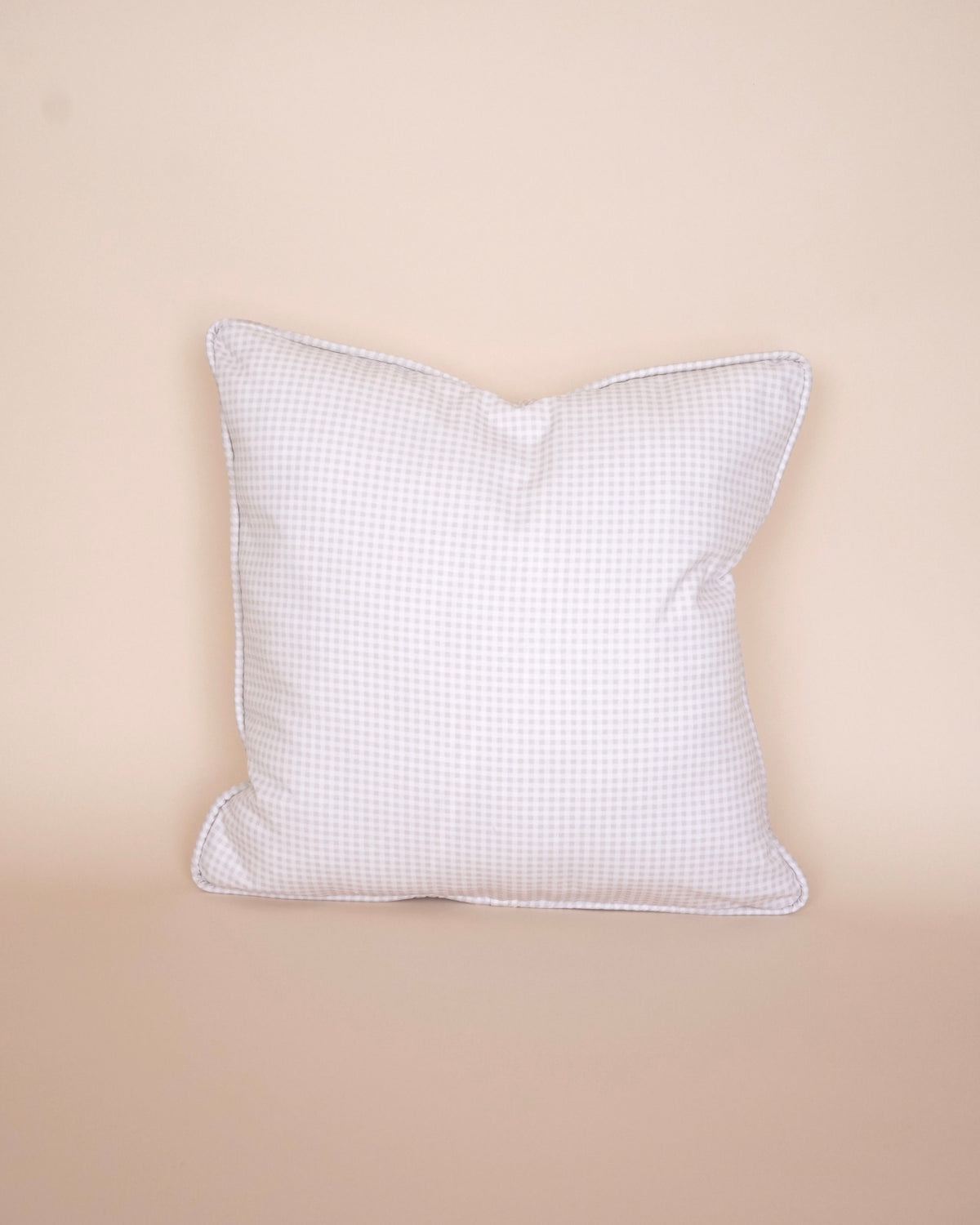 Cojín grande small beige squares