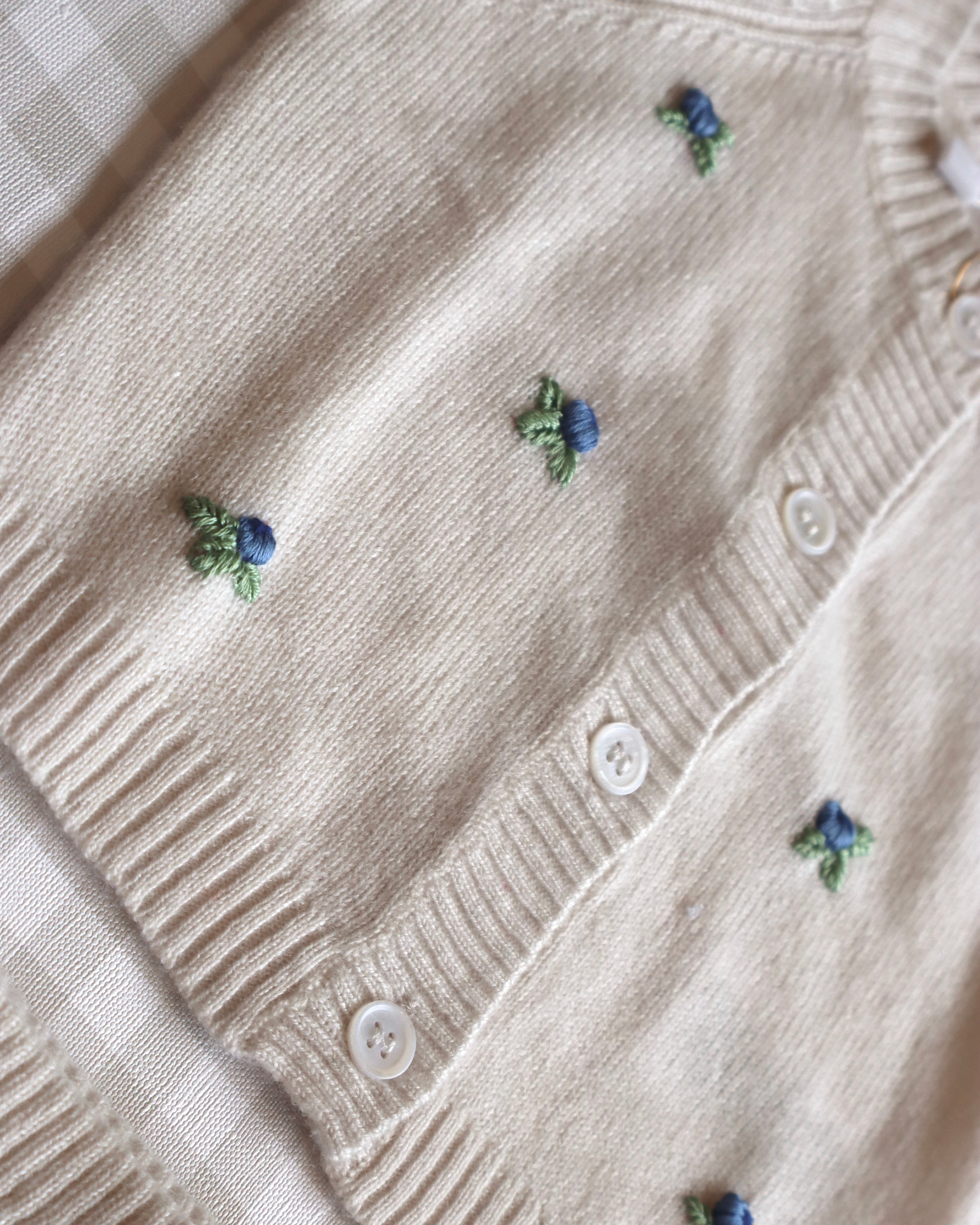 Set de Cashmere Beige con Blueberrys