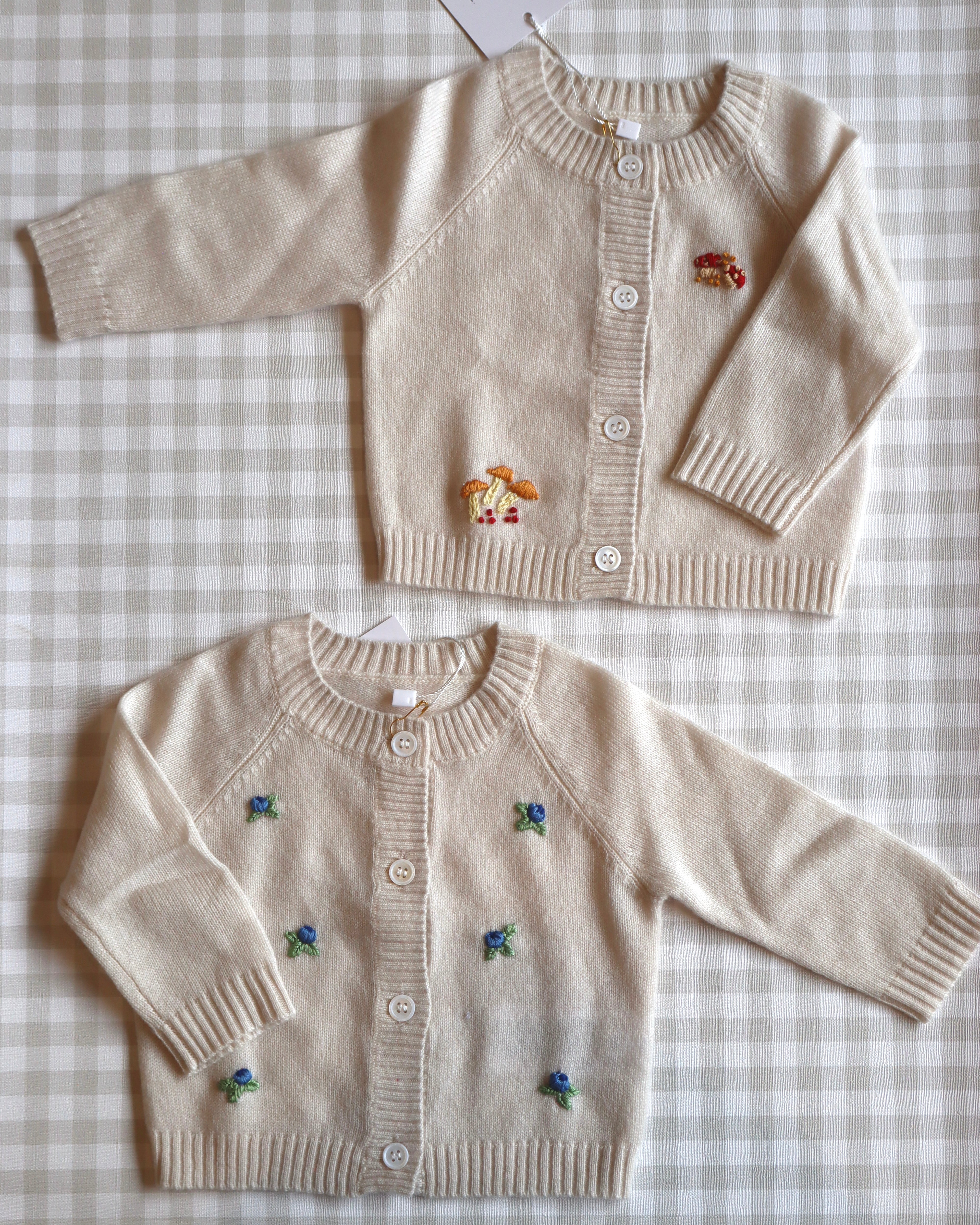 Set de Cashmere Beige con Blueberrys