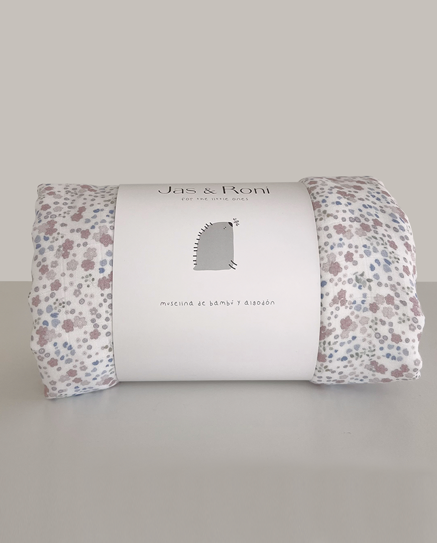 Edredón de muselina little flowers & big pink squares (Past Edition)