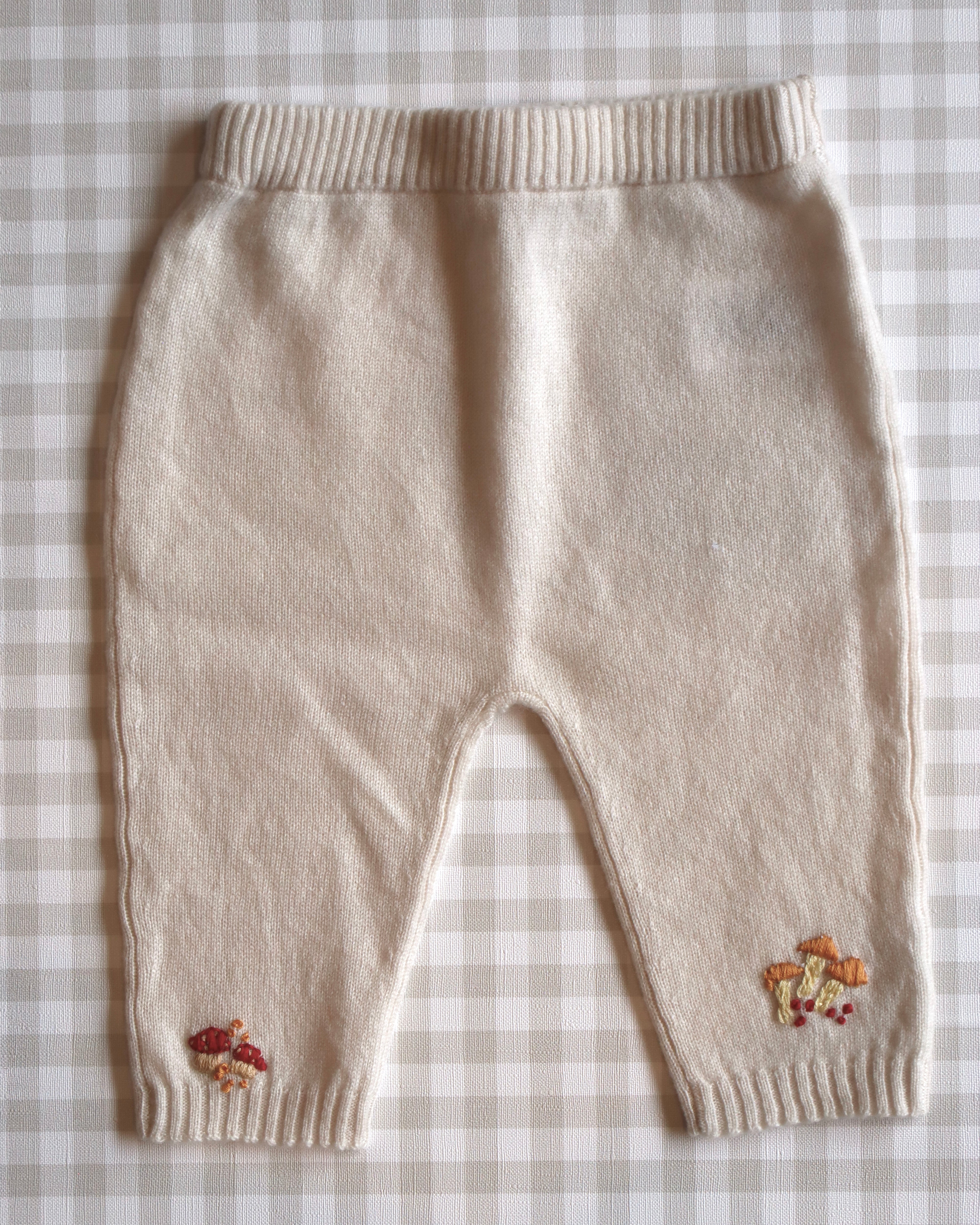 Set de Cashmere Beige con Honguitos