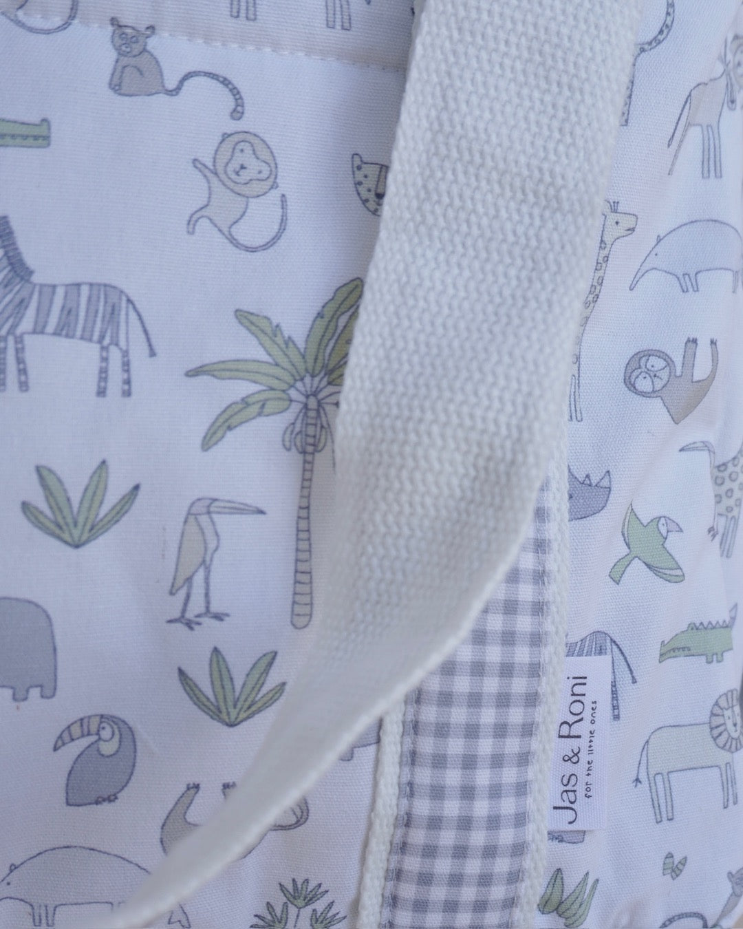 Pañalera safari & grey squares