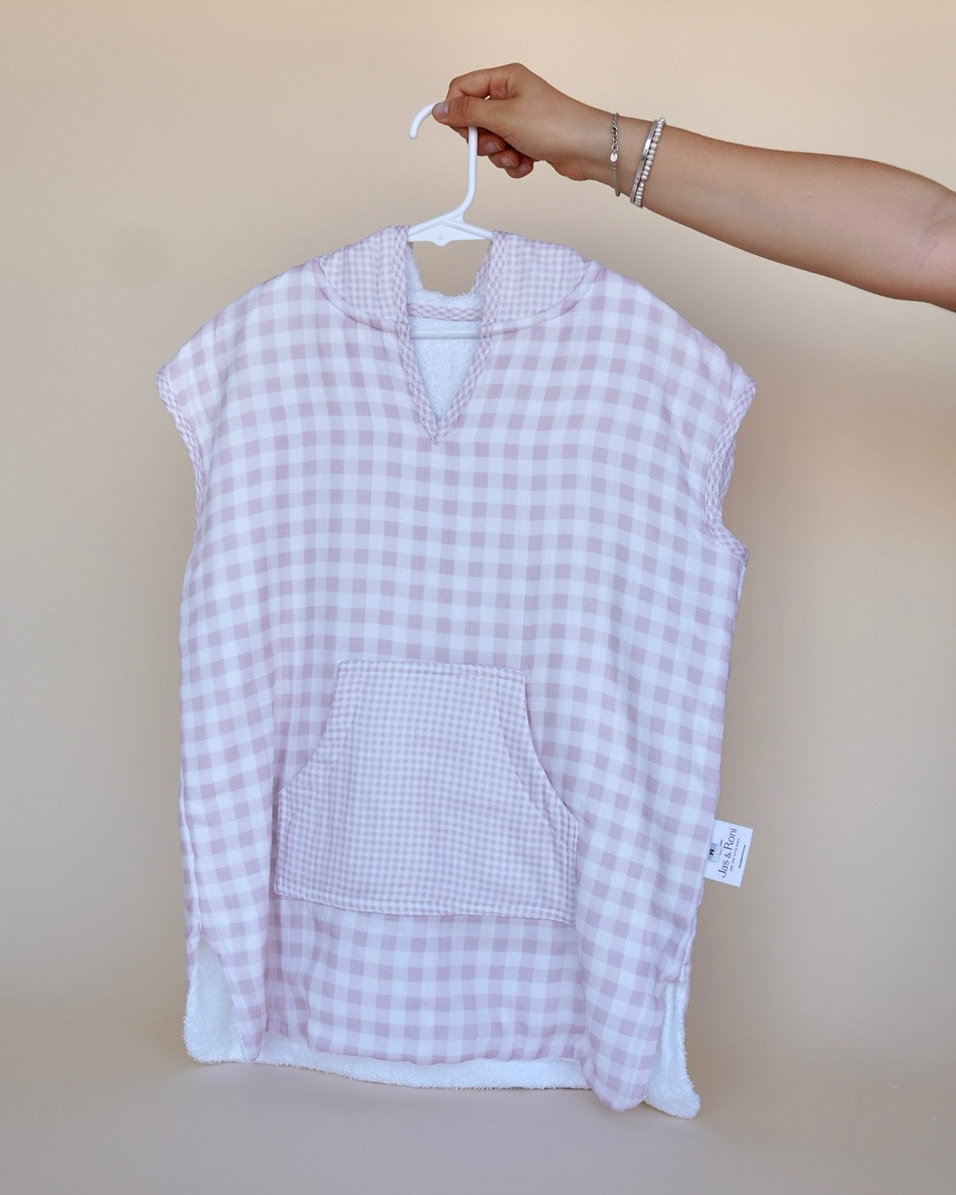 Poncho pink squares medium