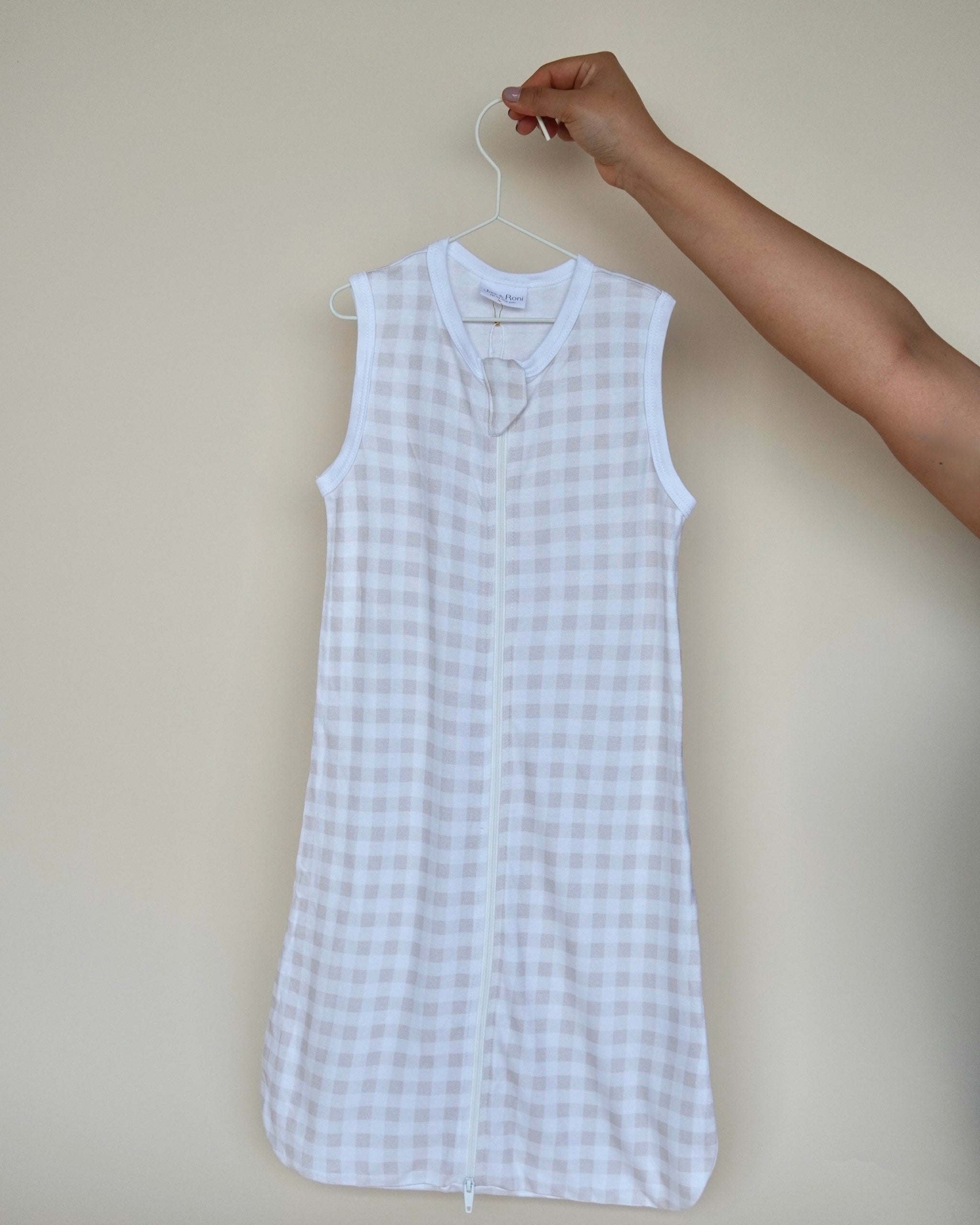 Saquito de verano beige squares